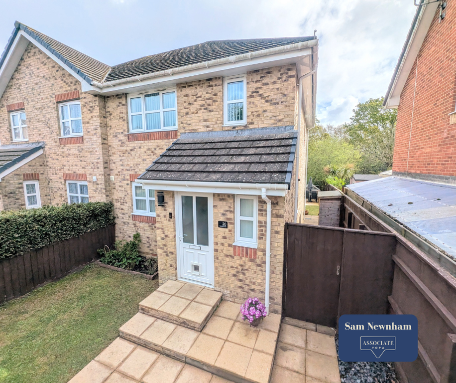 Property photo 1 of 12 Front Aspect