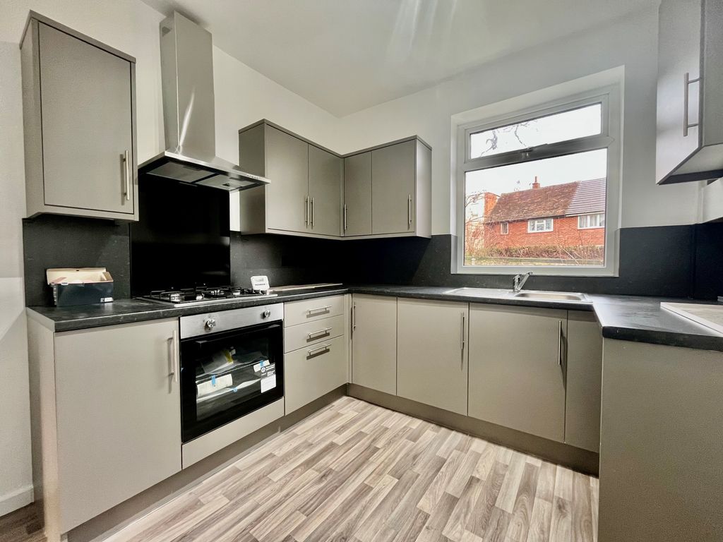 Property photo 2 of 9 Image