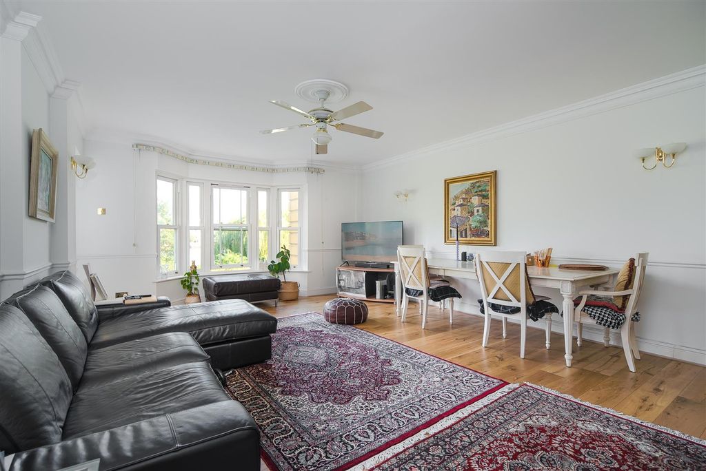 Property photo 2 of 5 2 (2).Jpg