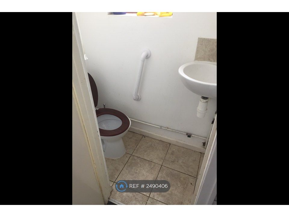Property photo 2 of 10 Downstairs Toilet