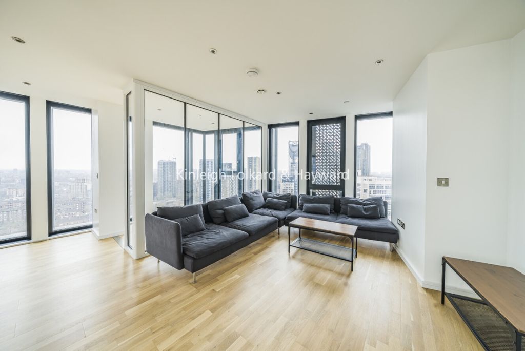 Property photo 1 of 14 Bc635F0d-F55c-41E8-B