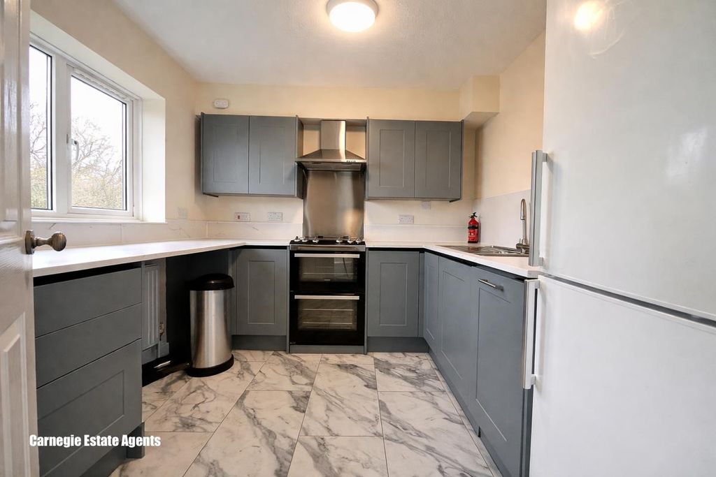 Property photo 2 of 9 Ts57-1.Jpg