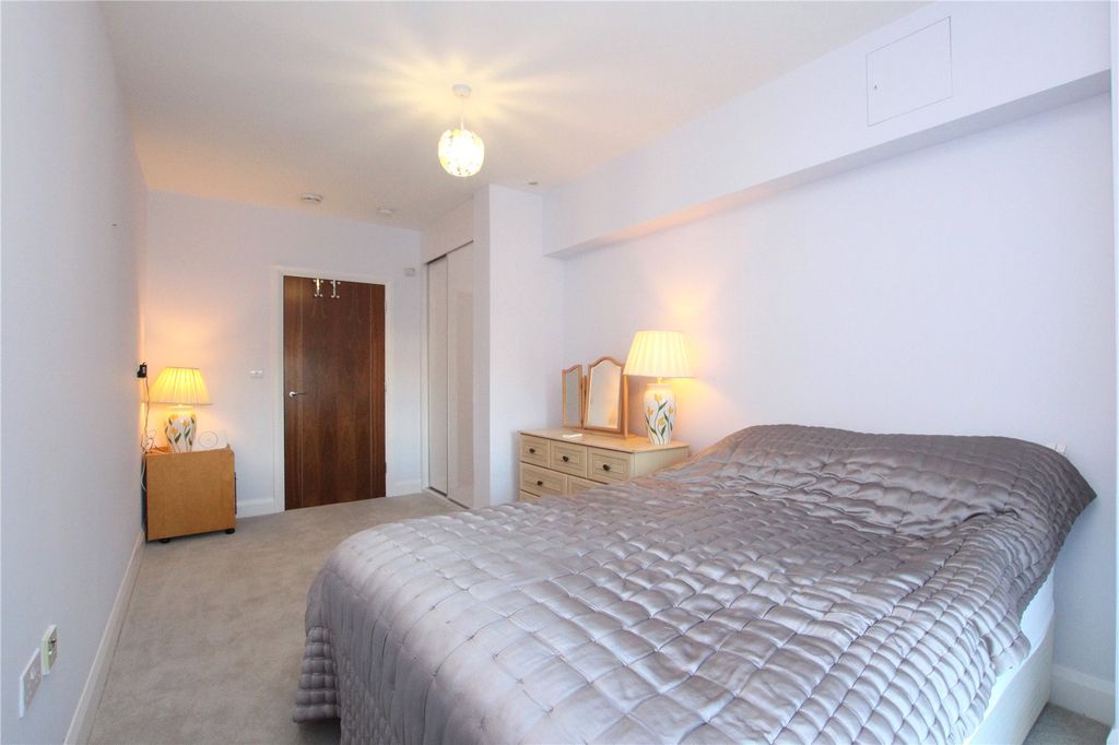 Additional image 11 of 2 bed flat for saleMarine Parade, Worthing, West Sussex BN11