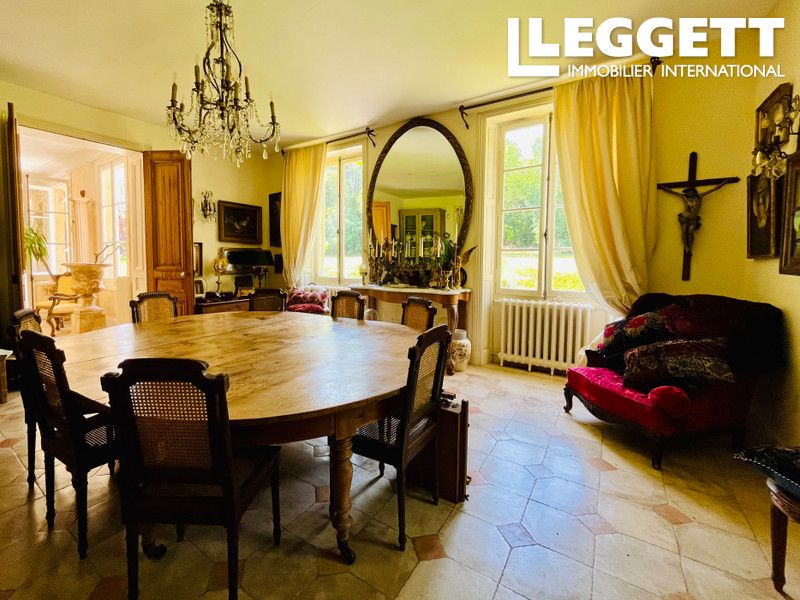 Property photo 3 of 10