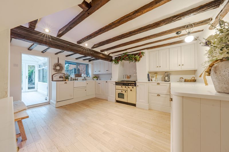 Property photo 3 of 26 Photo 16