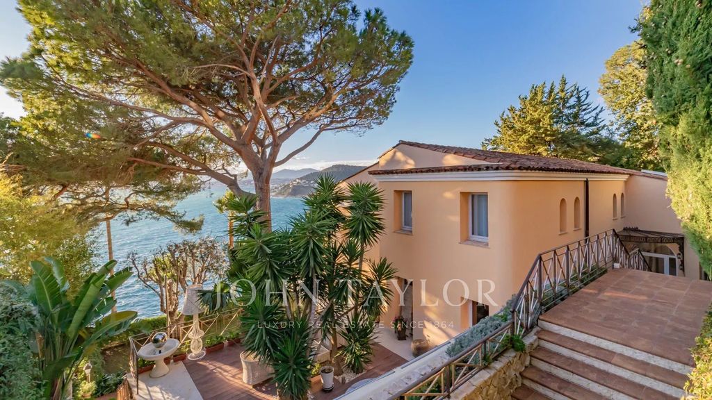 Property photo 1 of 29 Waterfront Property On Cap-Ferrat