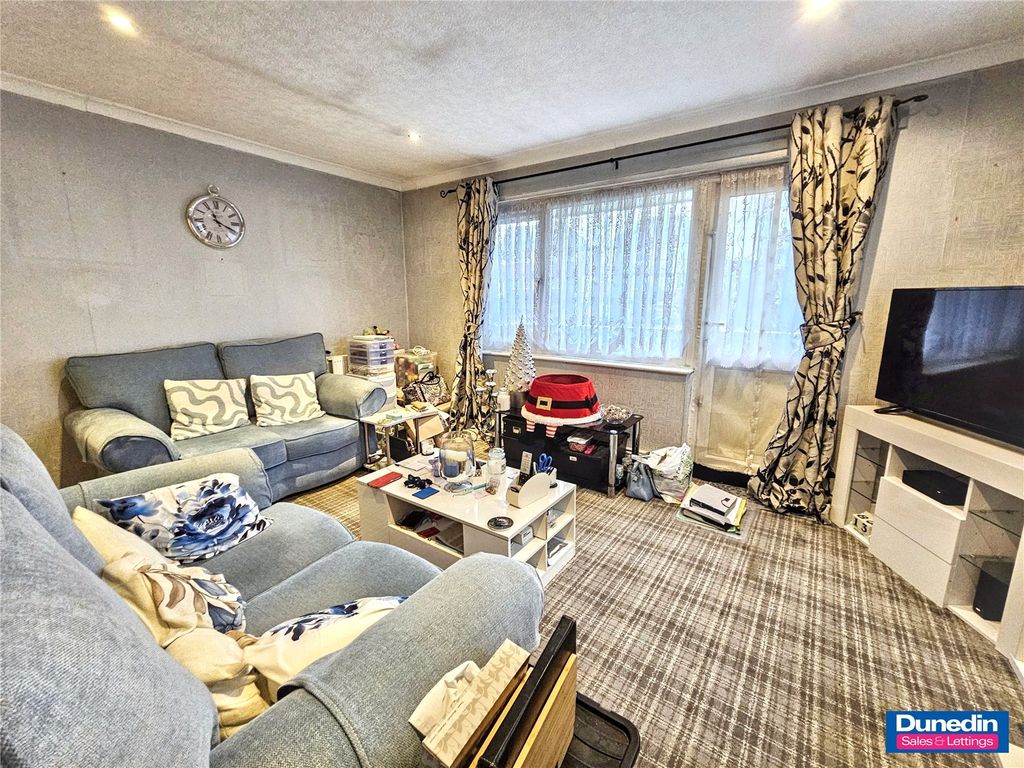 Property photo 2 of 10 Picture No. 07