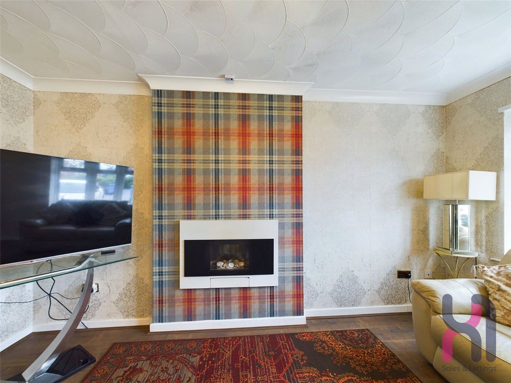 Property photo 3 of 19 Picture No. 34