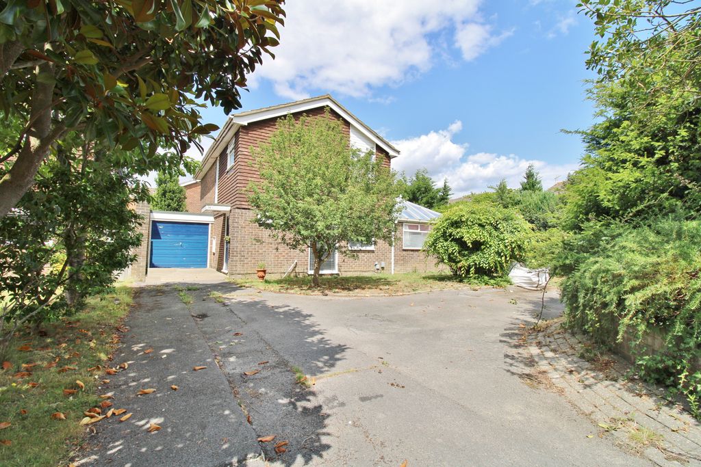 Property photo 1 of 21