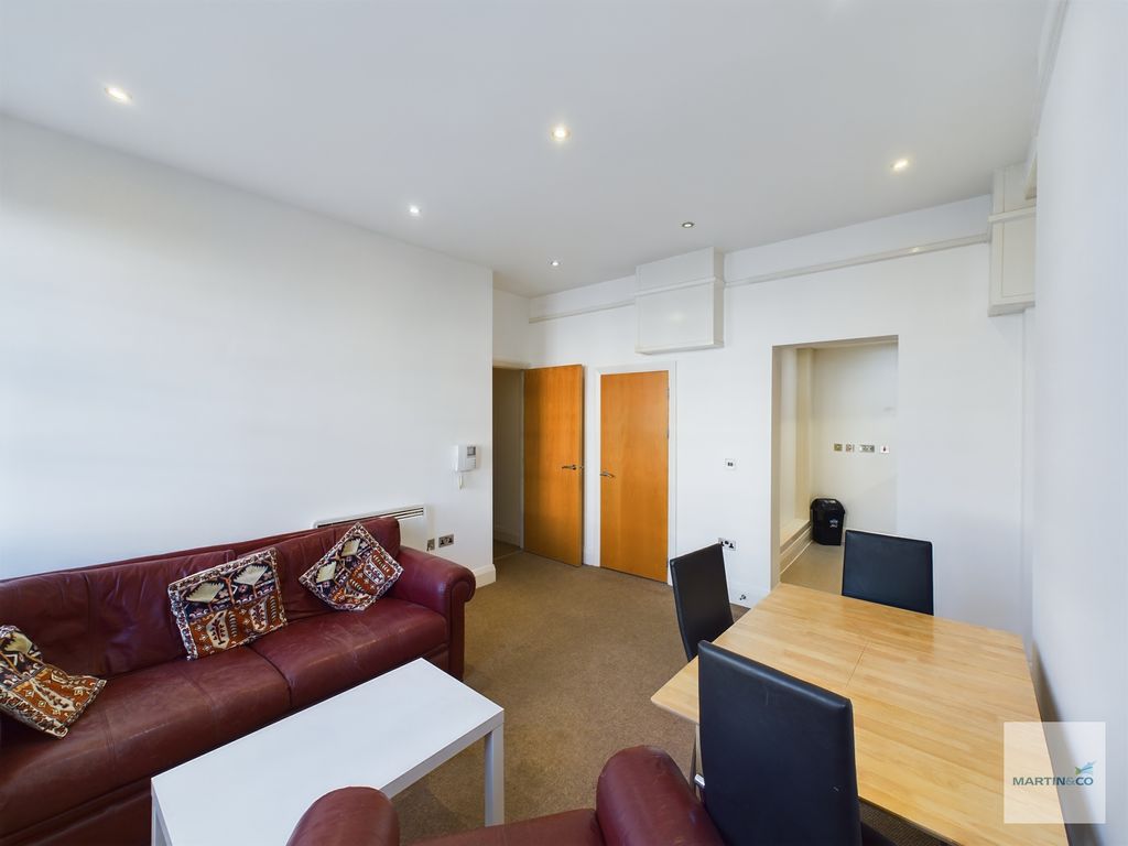 Property photo 2 of 7