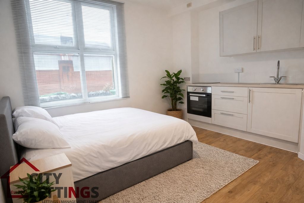 Property photo 1 of 3