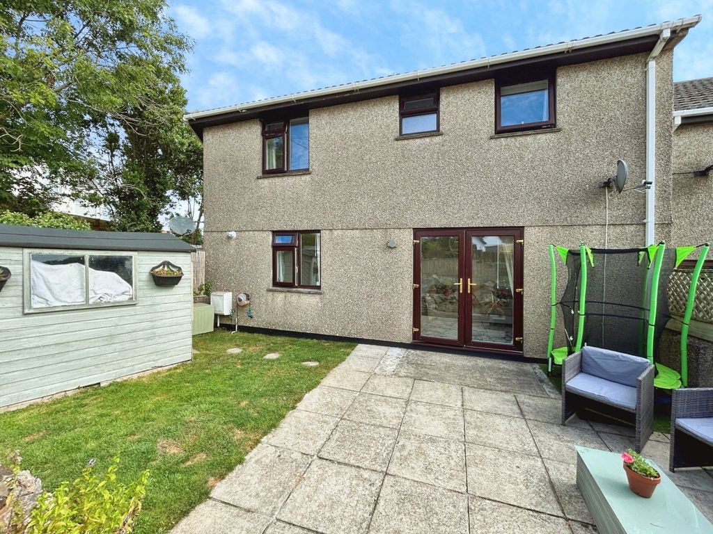 Property photo 1 of 16 Picture No. 04
