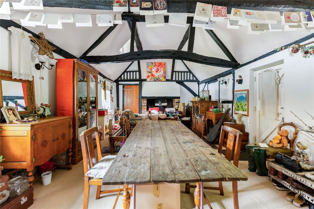 Property photo 2 of 10 Drawing Room