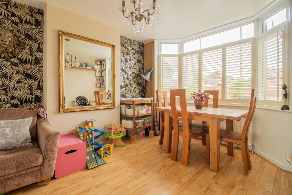 Property photo 2 of 17 Img_2413-Hdr