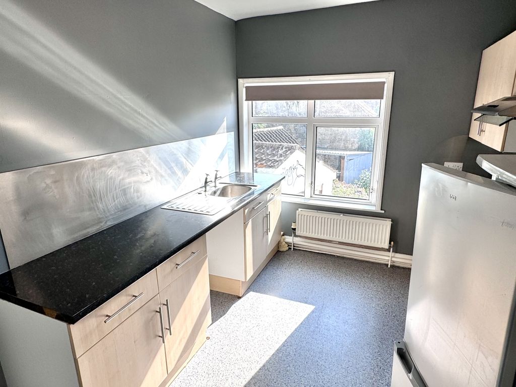 Property photo 2 of 12 Img_5240