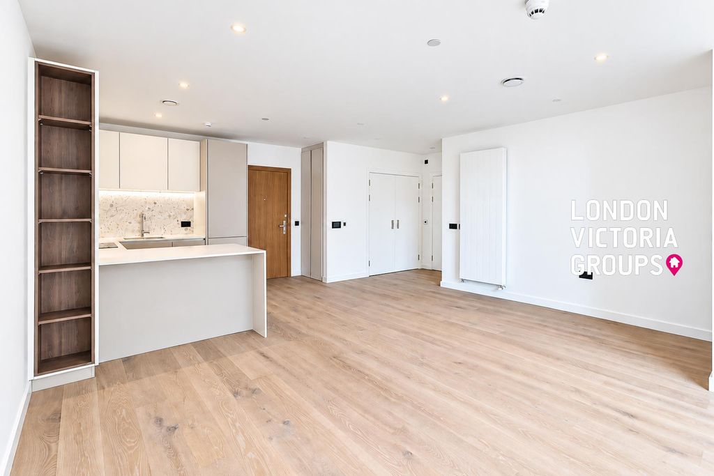 Property photo 2 of 14 1-14291.Jpg