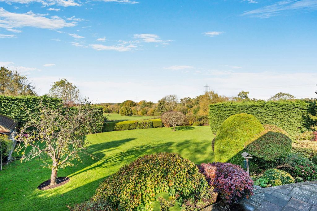 Property photo 3 of 15 Picture No. 06