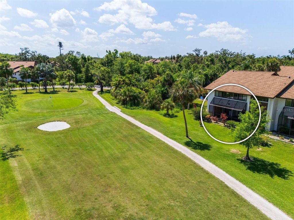 Property photo 1 of 32