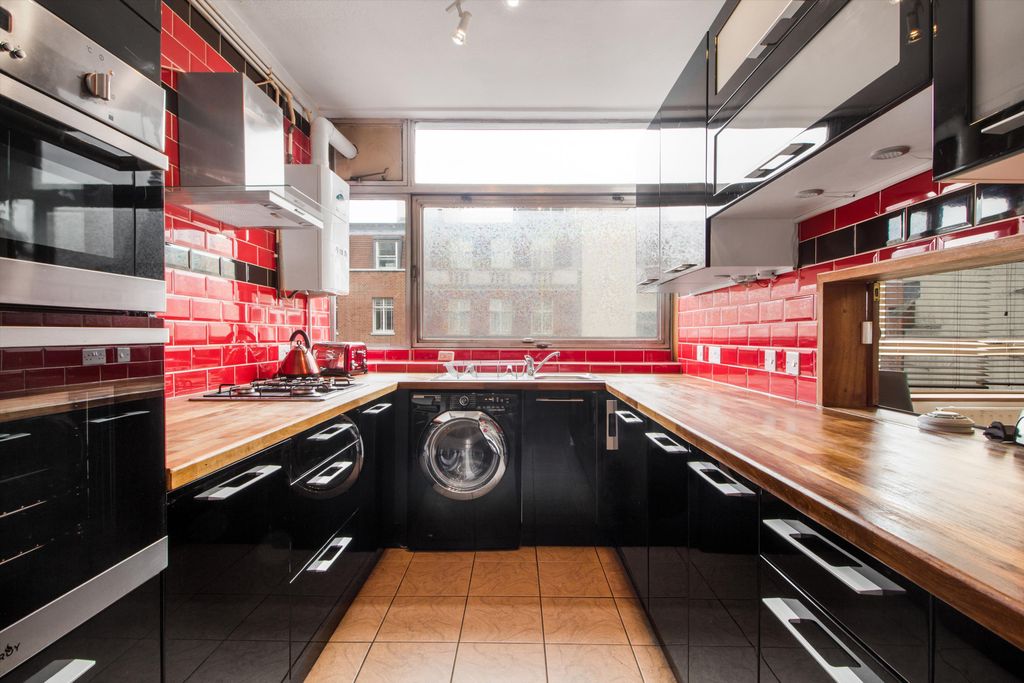 Property photo 2 of 8 Image