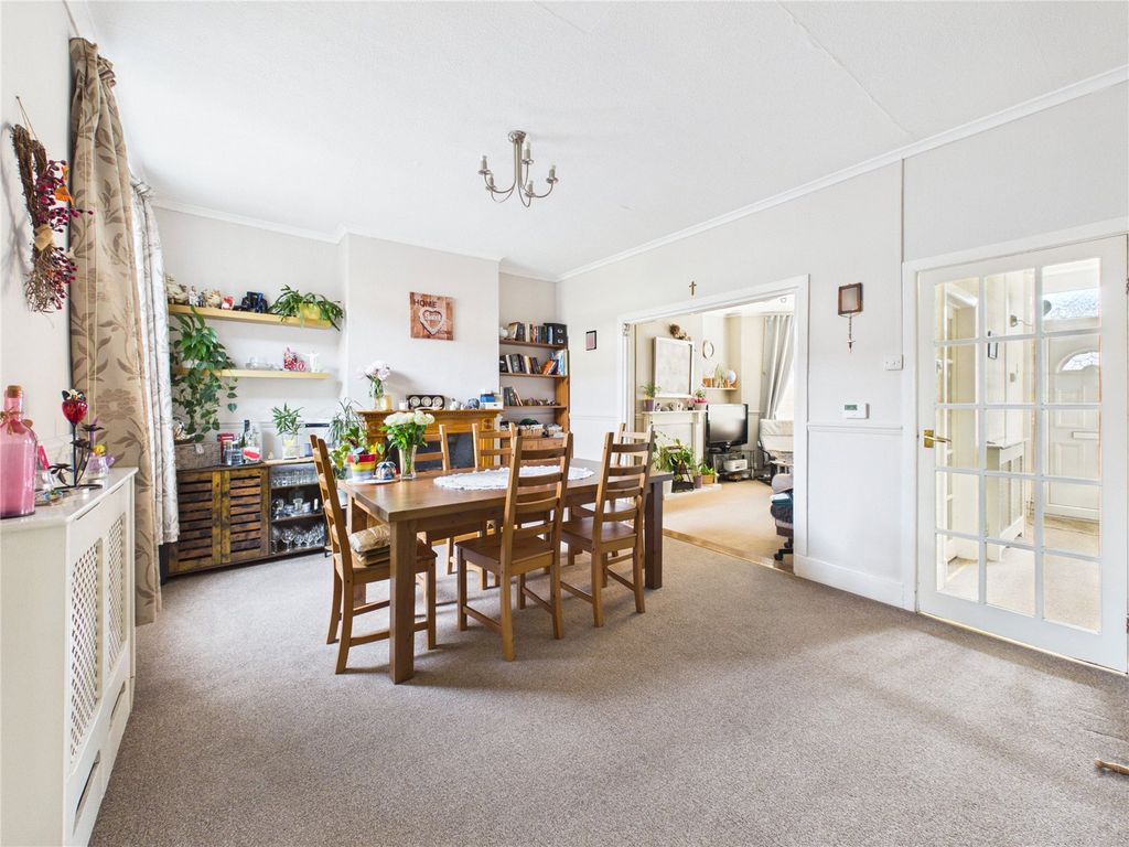 Property photo 3 of 12 Picture No. 06