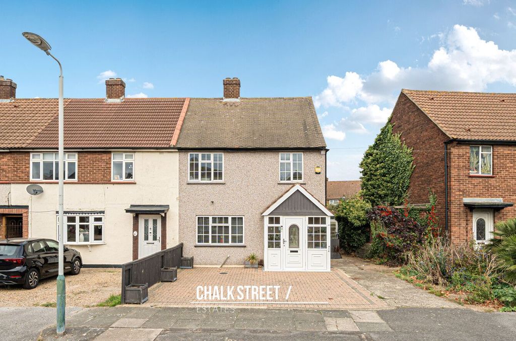 Property photo 1 of 24