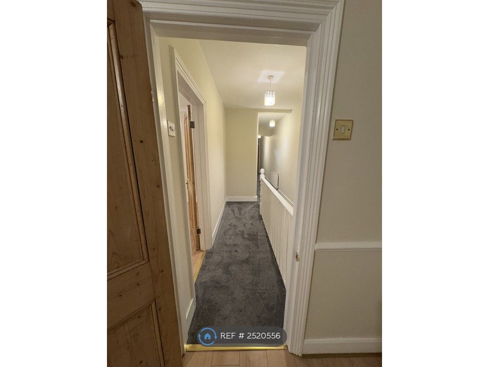 Property photo 3 of 15 Hallway