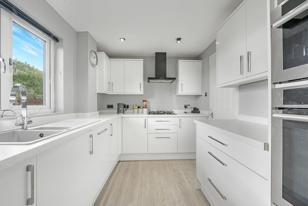 Additional image 15 of 4 bed detached house for saleEdward Clarke Close, Danescourt CF5