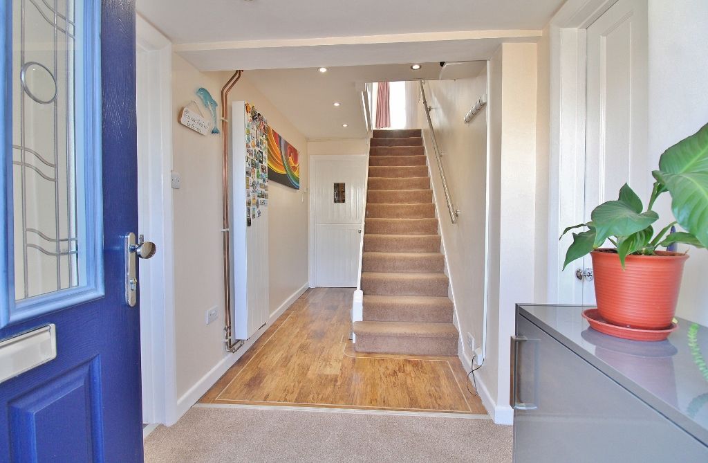 Property photo 3 of 38