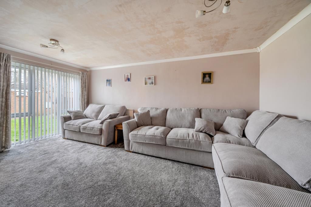 Property photo 3 of 20 Reception