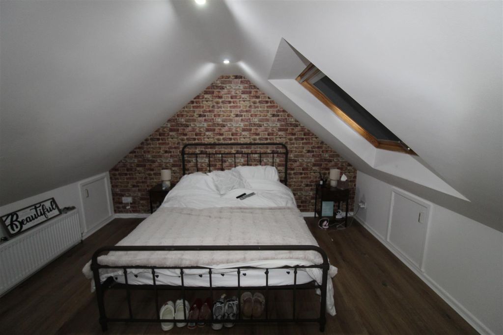 Property photo 2 of 14 Img_7222.Jpg