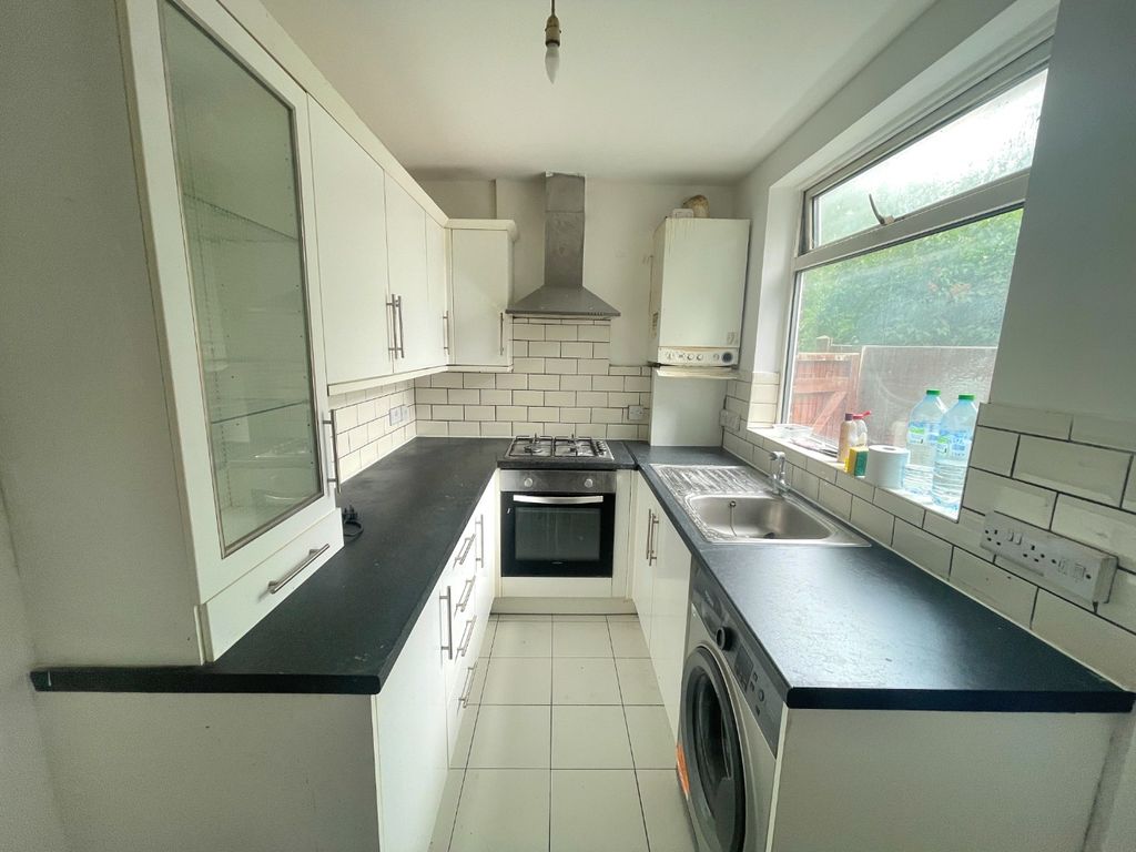 Property photo 1 of 9 4233150
