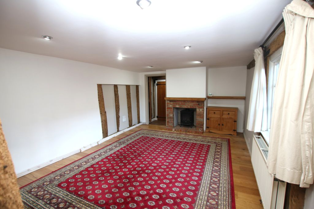 Property photo 2 of 15 Saddlersi