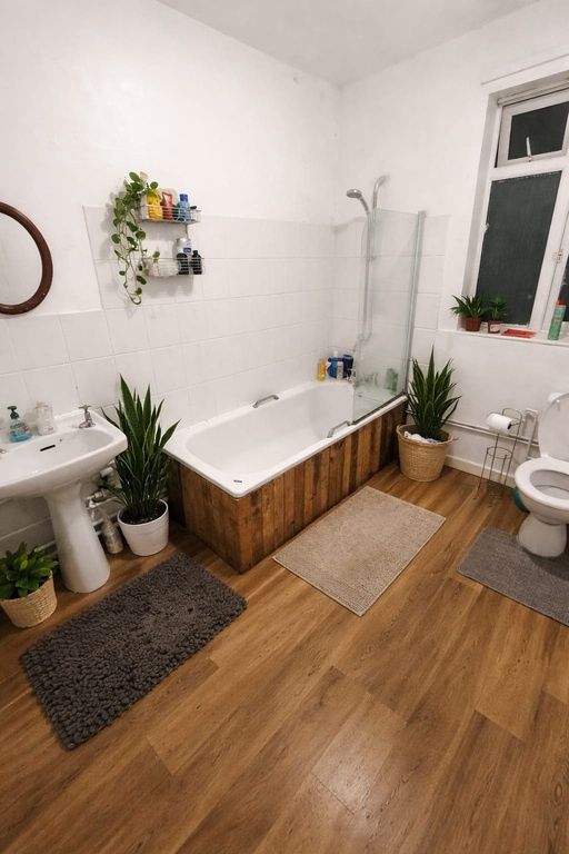 Property photo 1 of 7 Bright, Modern Bathroom With A Shower-Over-Bath, W...