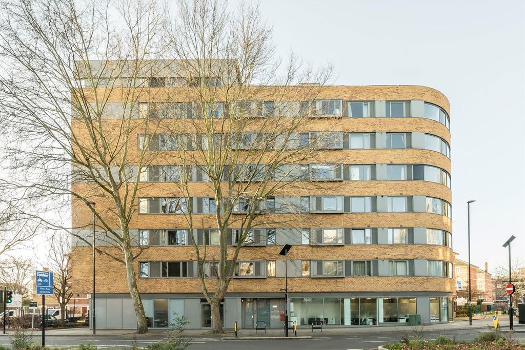 Property photo 1 of 7