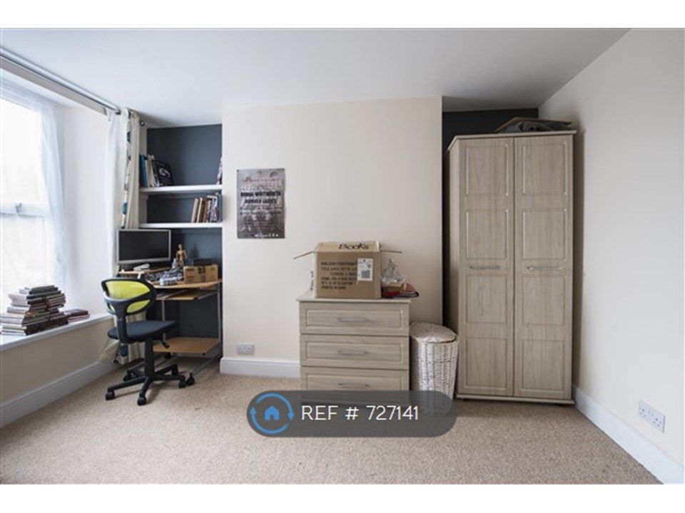 Property photo 3 of 8