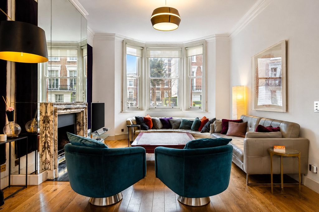 Property photo 1 of 10 Reception Room