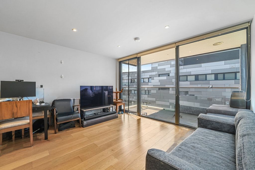 Property photo 1 of 13 Reception Room