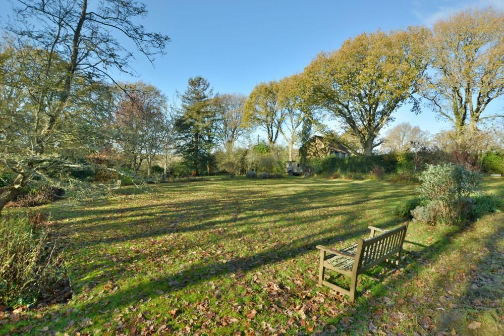 Property photo 3 of 43 Agents Notes