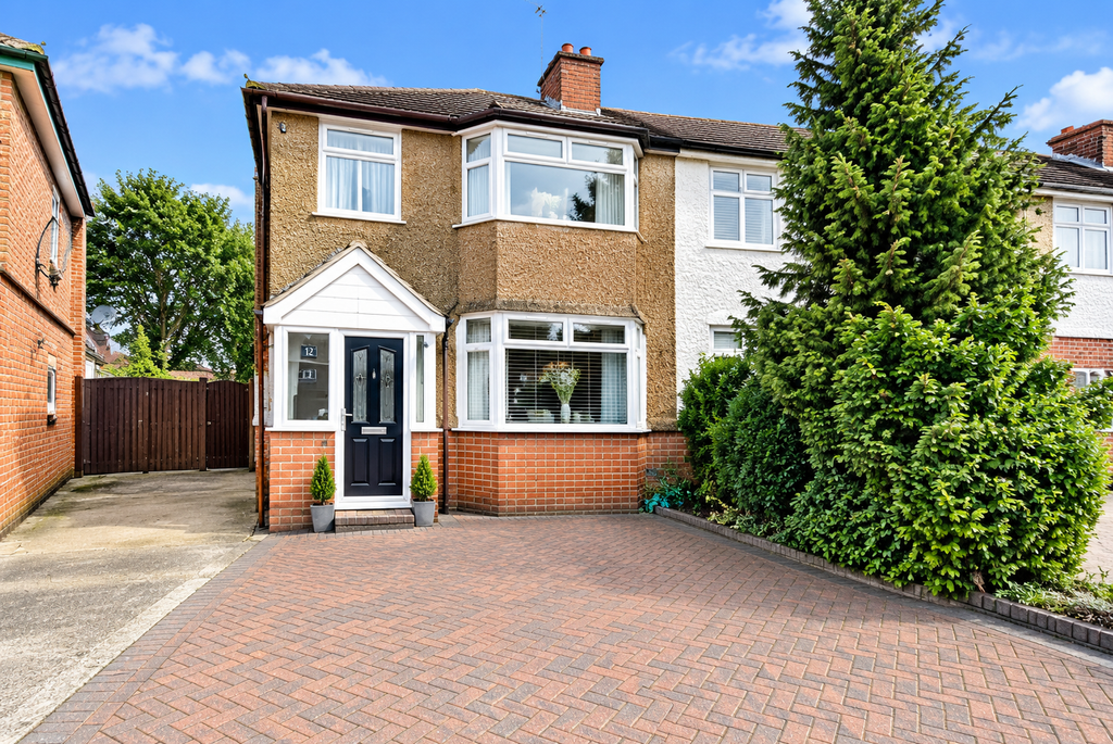 Property photo 1 of 17 40 Southfield Front Shot