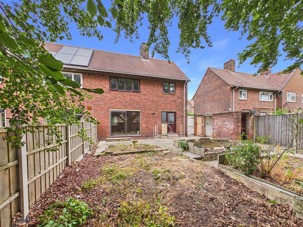 Property photo 2 of 20 Cam05476G0-Pr0302-Still017.Jpg
