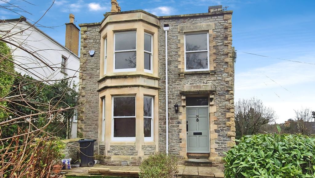 Property photo 1 of 19 Front