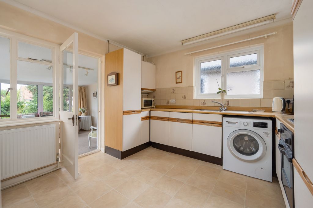 Property photo 3 of 13 Kitchen