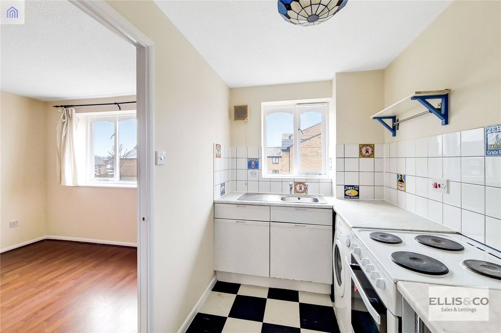 Property photo 2 of 11 Picture No. 07