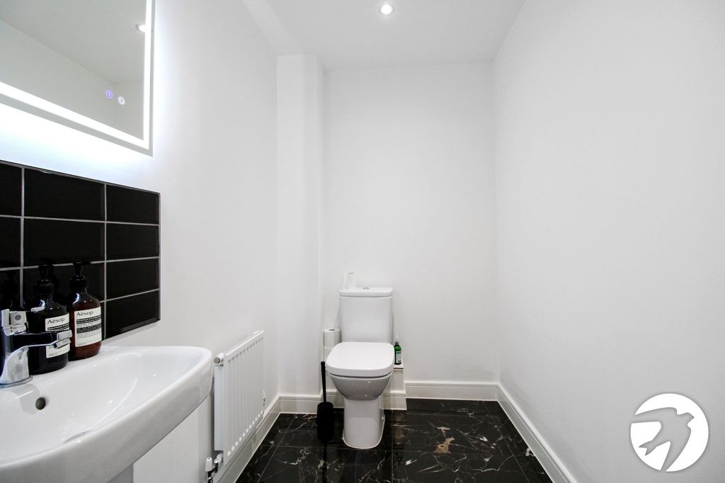 Property photo 3 of 13 Picture No. 13