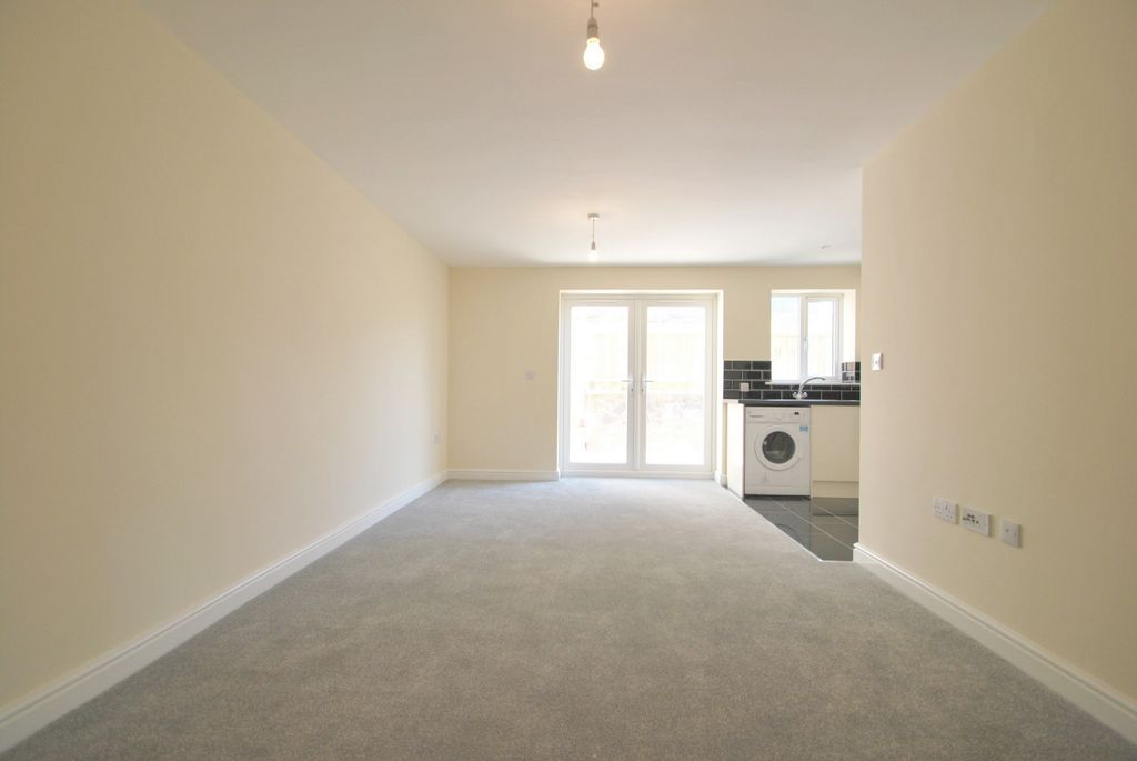 Property photo 2 of 13 Photo 2