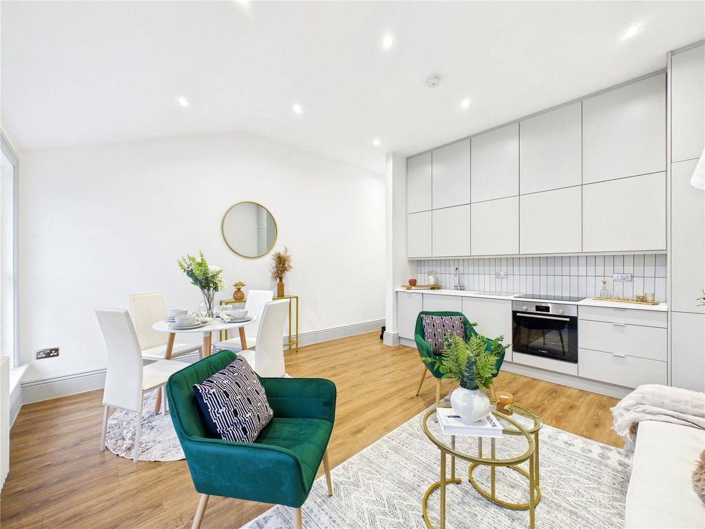 Property photo 2 of 11 Picture No. 05