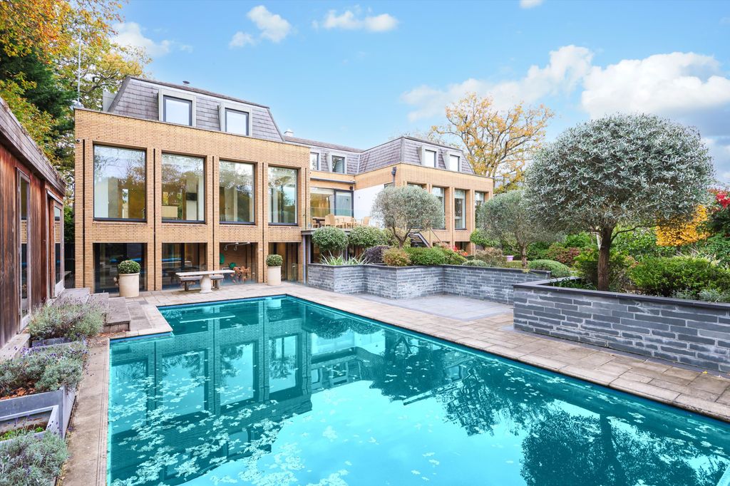 Property photo 1 of 37 Image