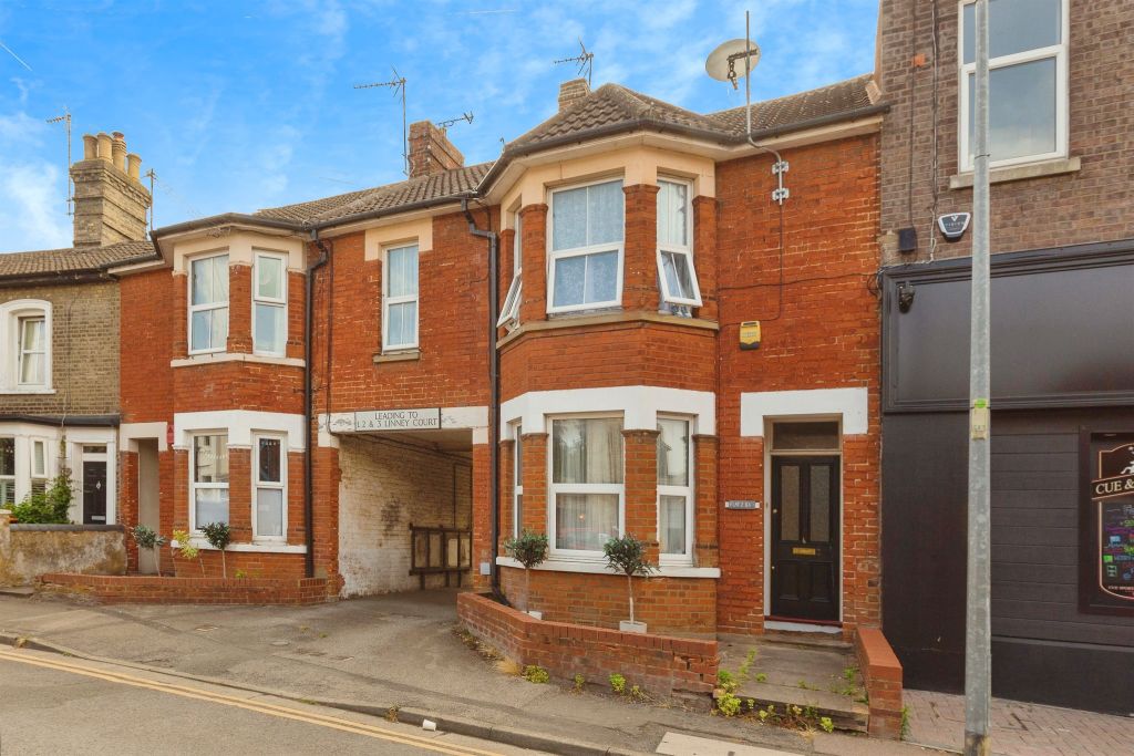 Property photo 1 of 9