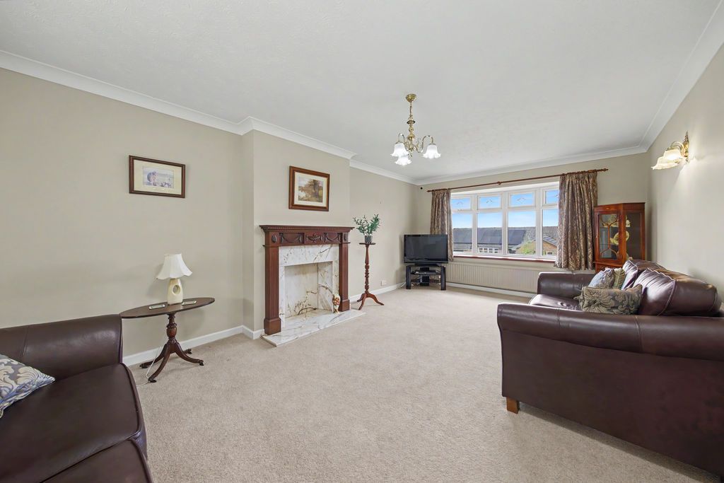 Property photo 2 of 30 Living Room
