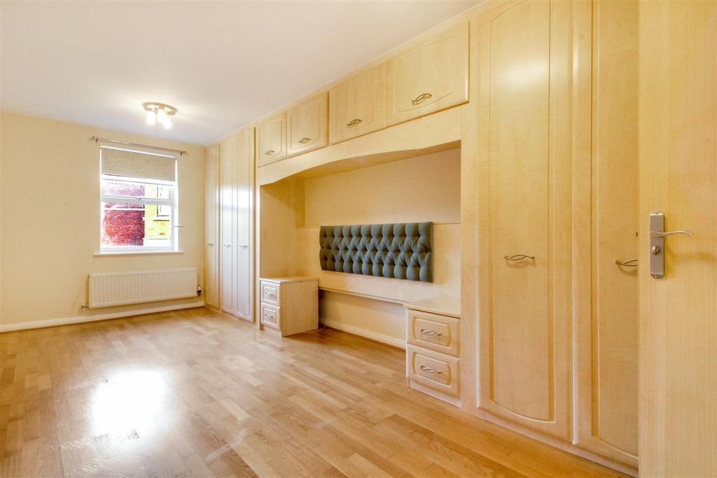 Property photo 1 of 6 4.Jpg